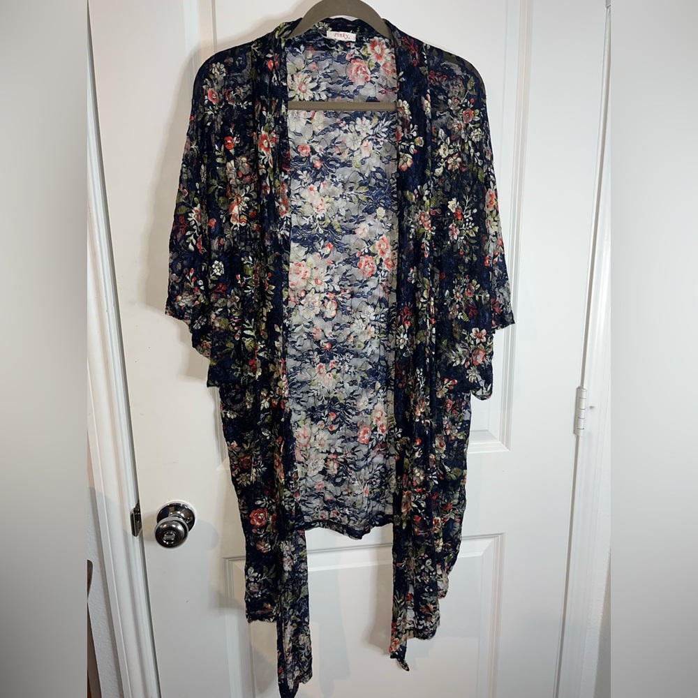 Pinky Navy Blue Lace Floral Print Stretchy Flare WaterfallCardigan Size One Size